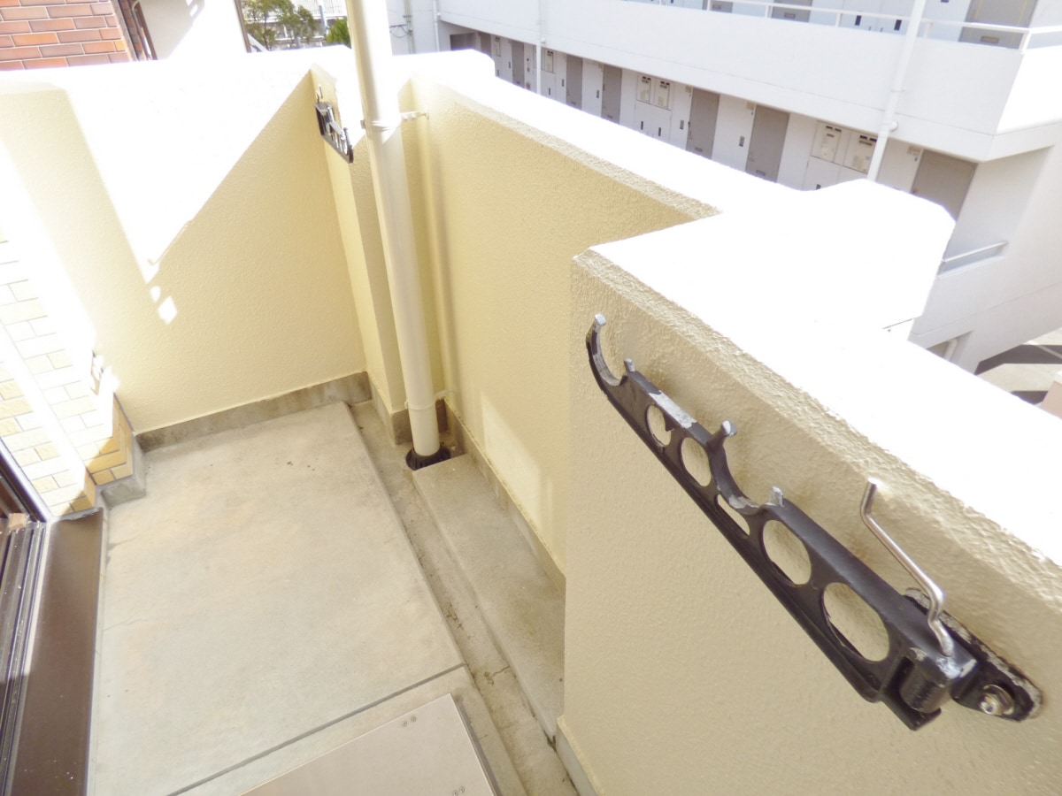 南向きバルコニーで日当たり良好 コルザ