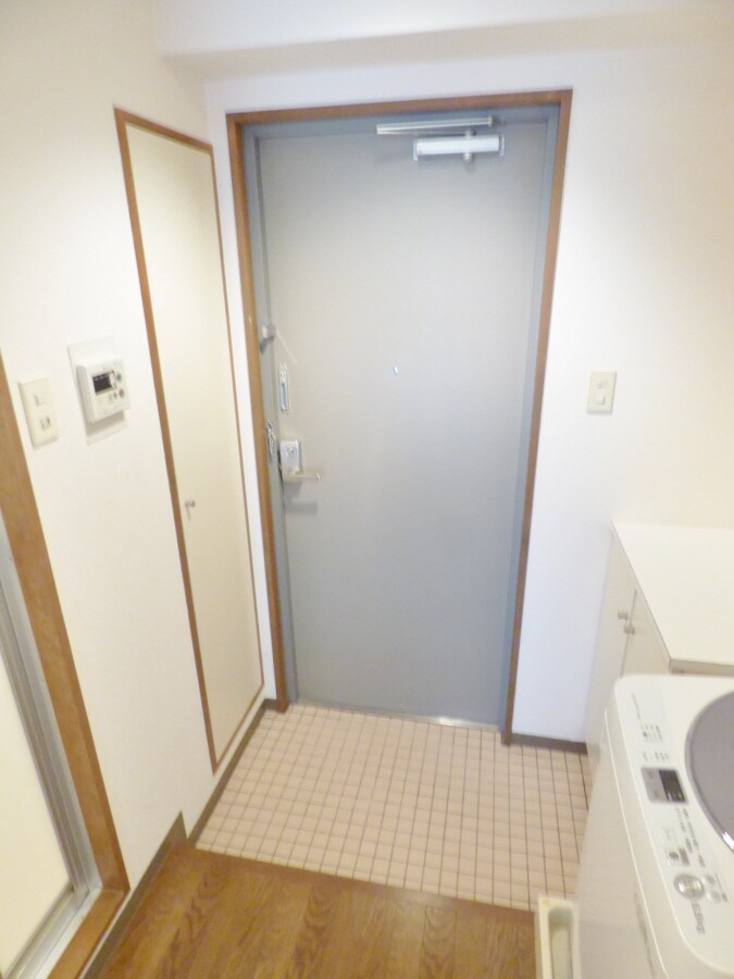 玄関 パールエッグクノキ