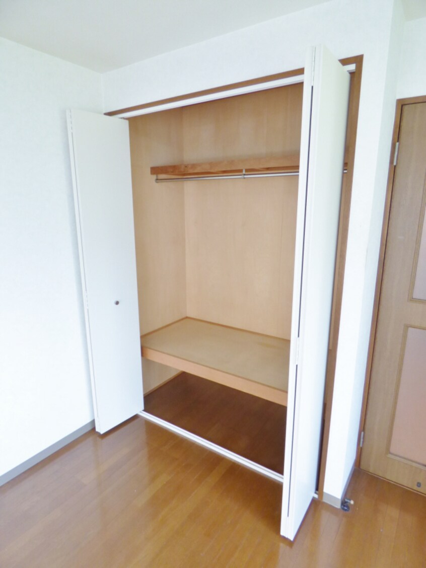 クローゼット フレール奥須磨
