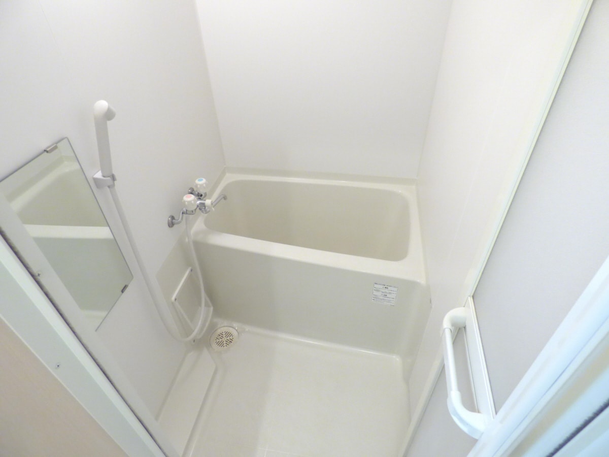 キレイな浴室 ルネ月見山