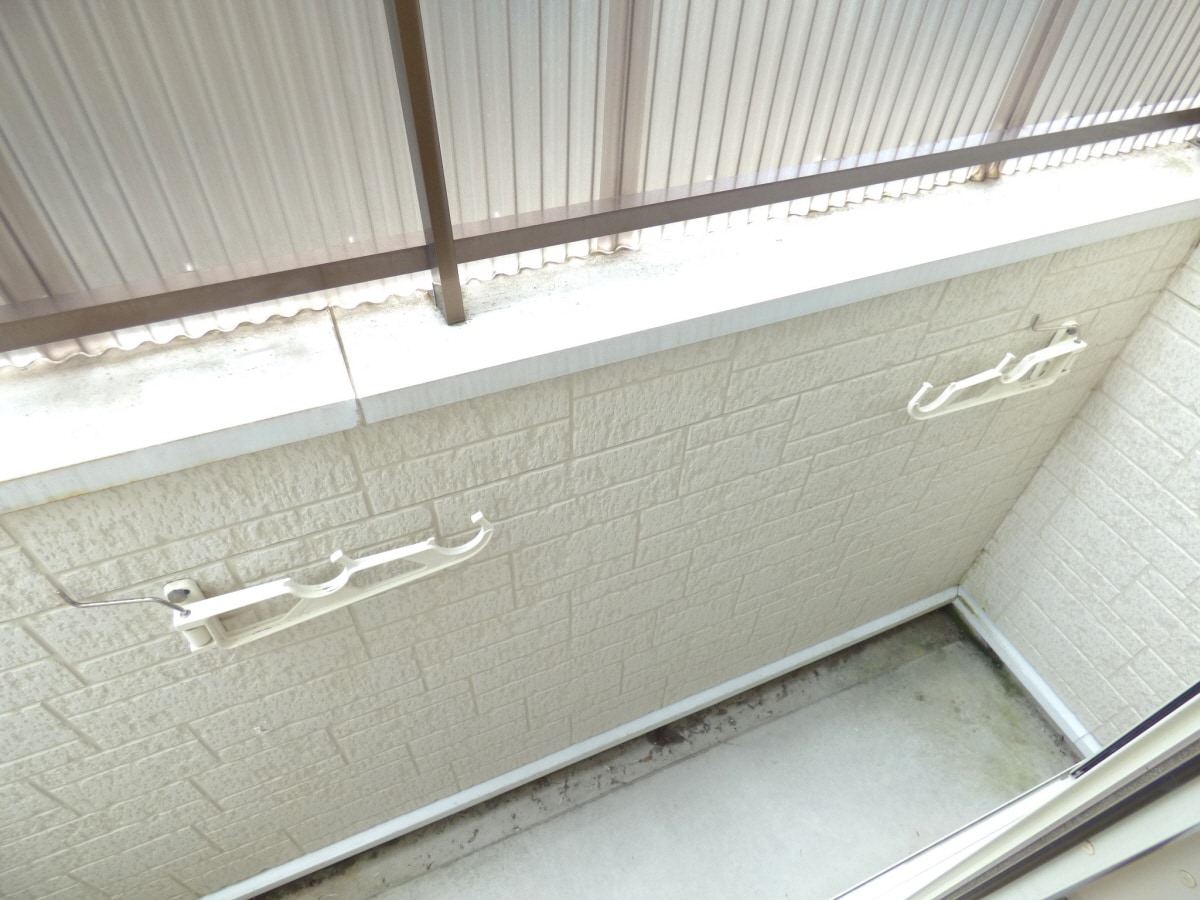 明るいバルコニー ルネ月見山