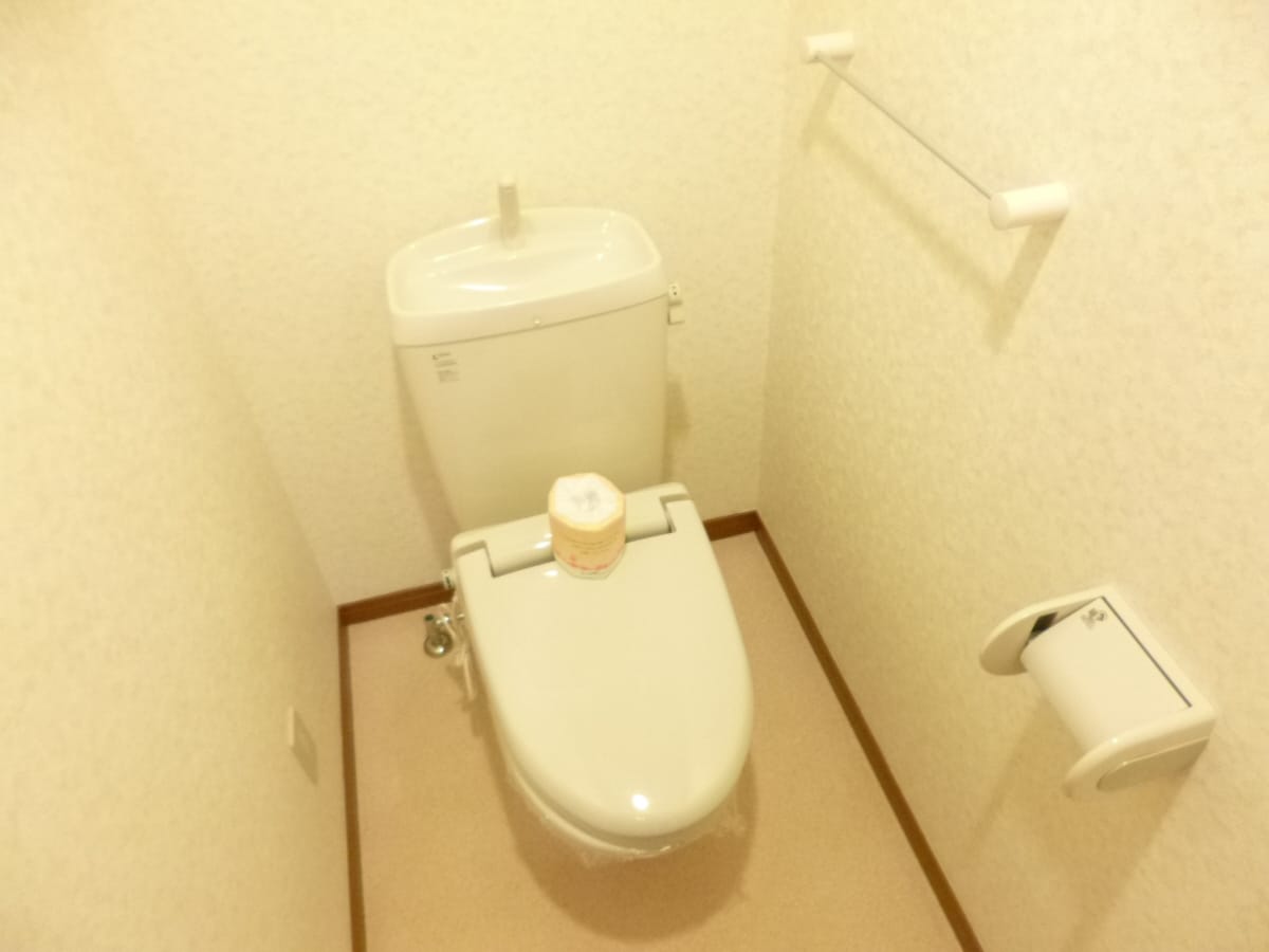暖房便座 フォーラム城ヶ岡参番館