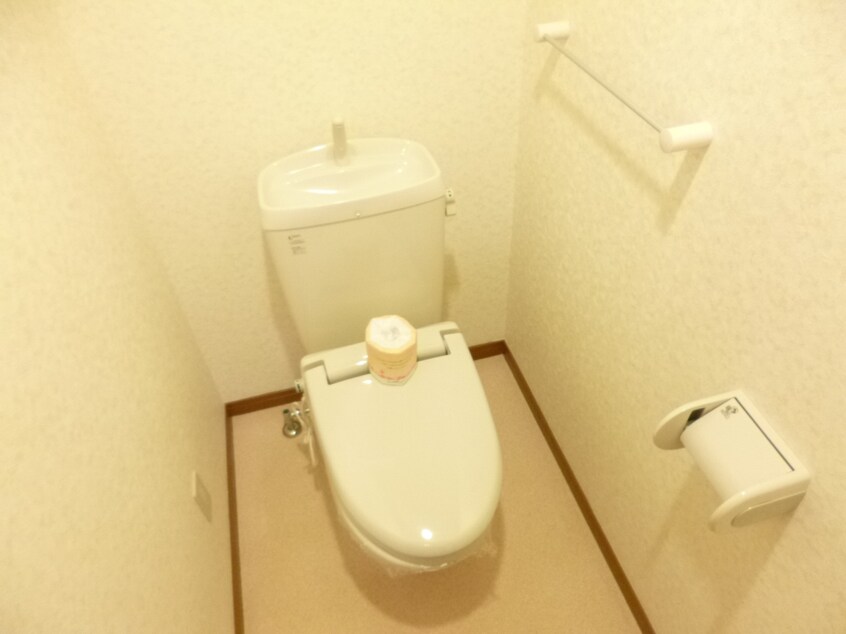 暖房便座 フォーラム城ヶ岡参番館