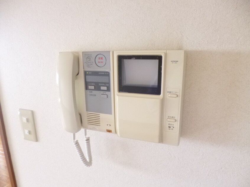 オートロック連動ＴＶモニターホン フォーラム城ヶ岡参番館