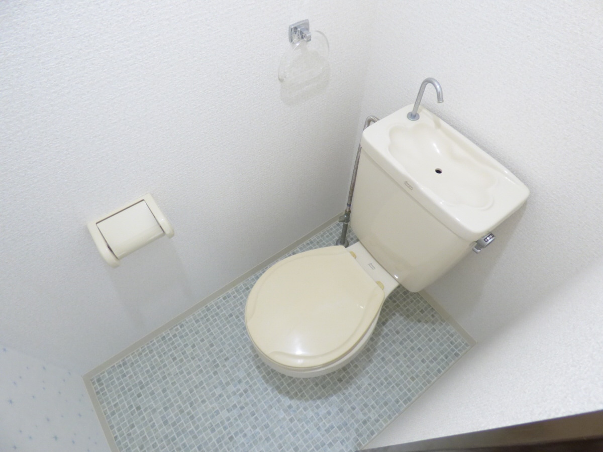 清潔感のあるトイレ シャトル東須磨