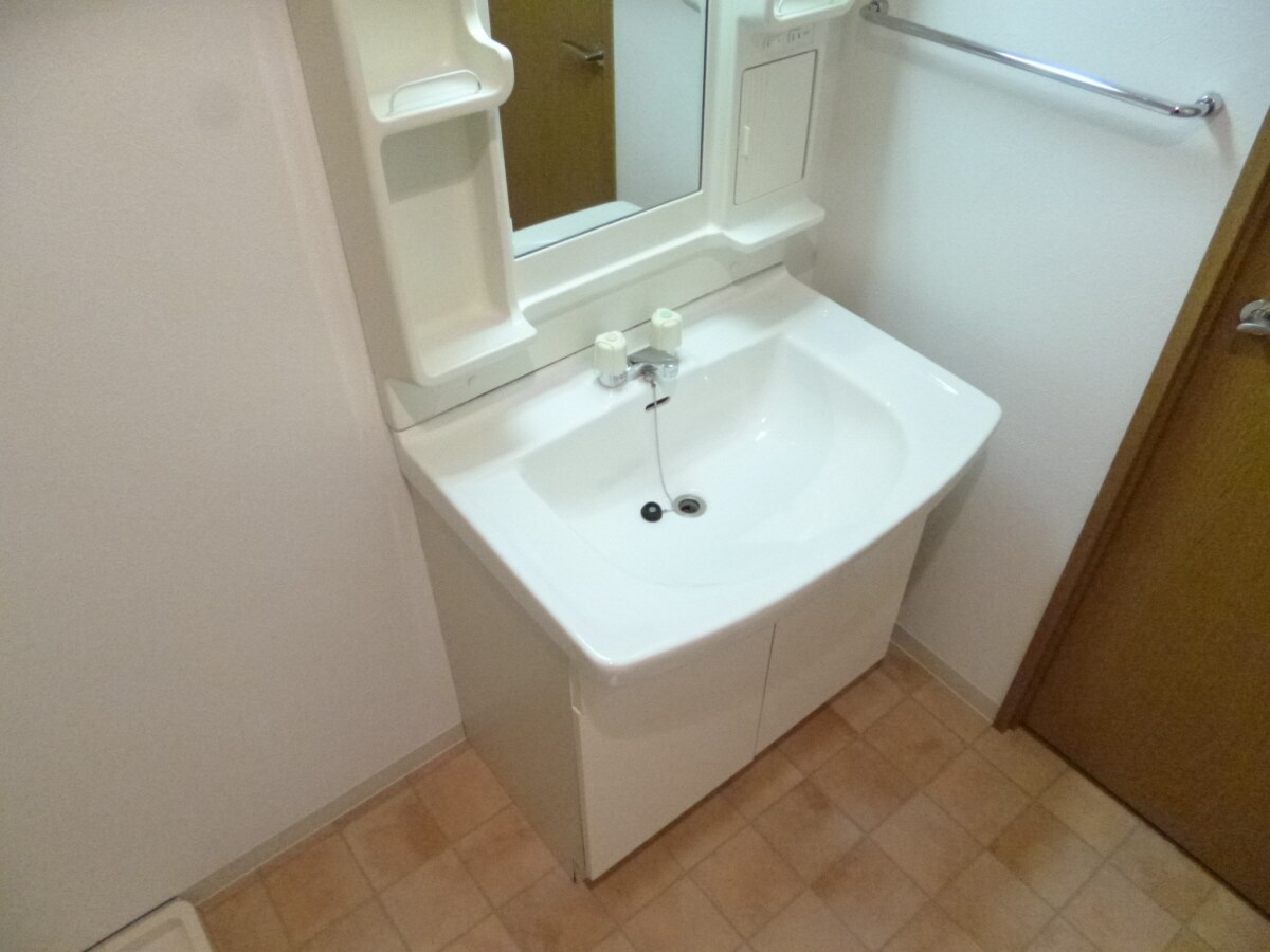 キレイな洗面台 ホップス須磨