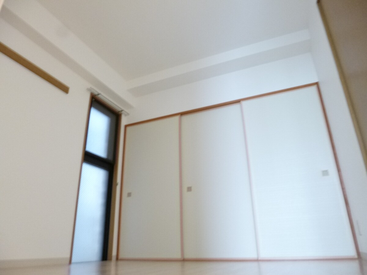 明るい洋室 ホップス須磨