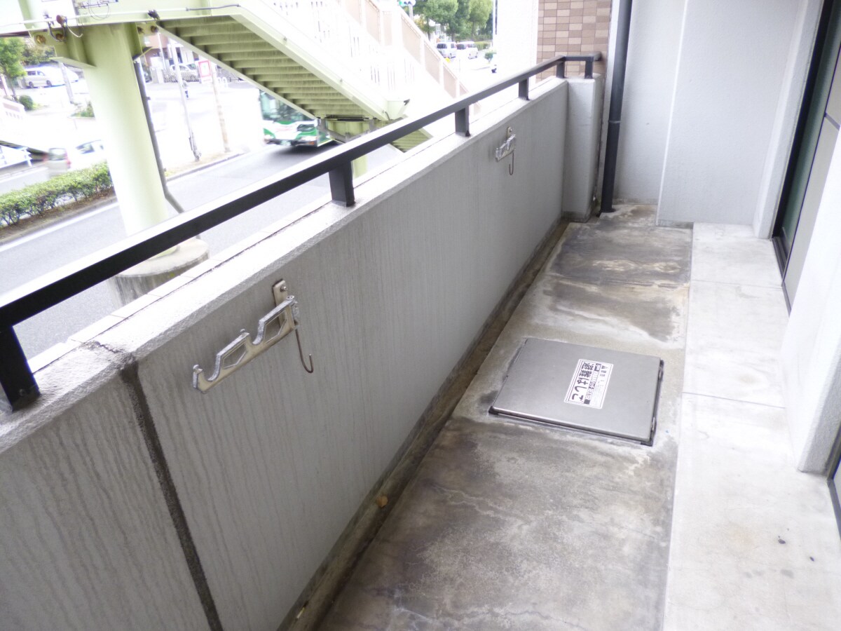 南東向きバルコニーで日当たり良好 ホップス須磨