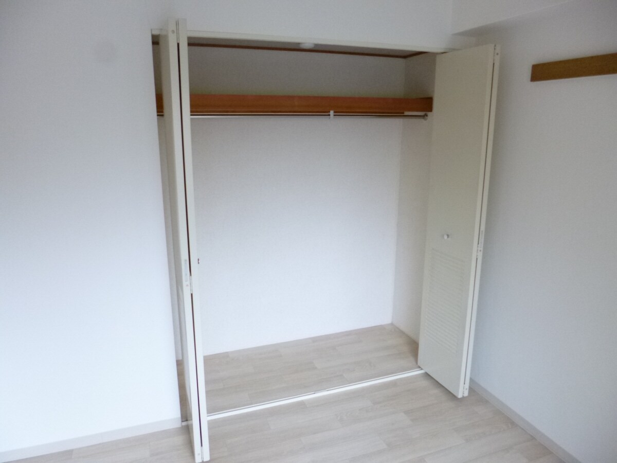 クローゼット ホップス須磨