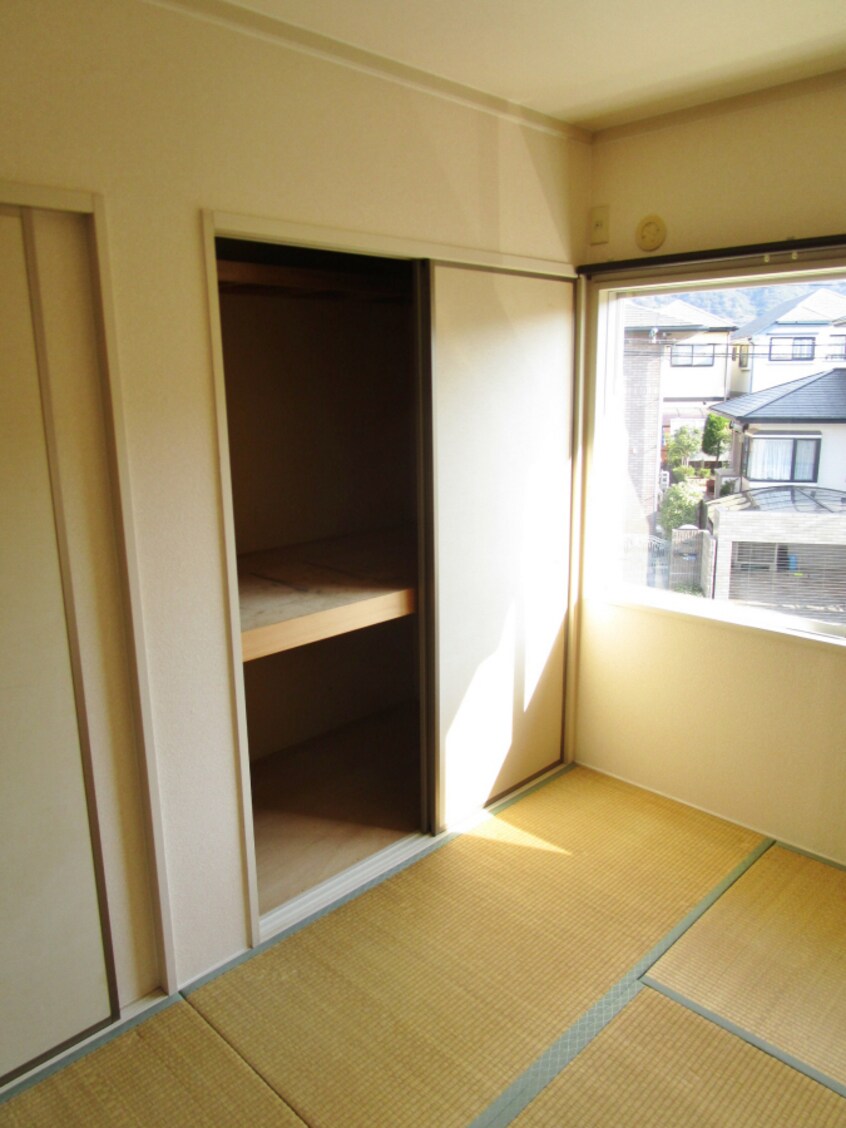 押入 フレグランス南落合Ⅰ