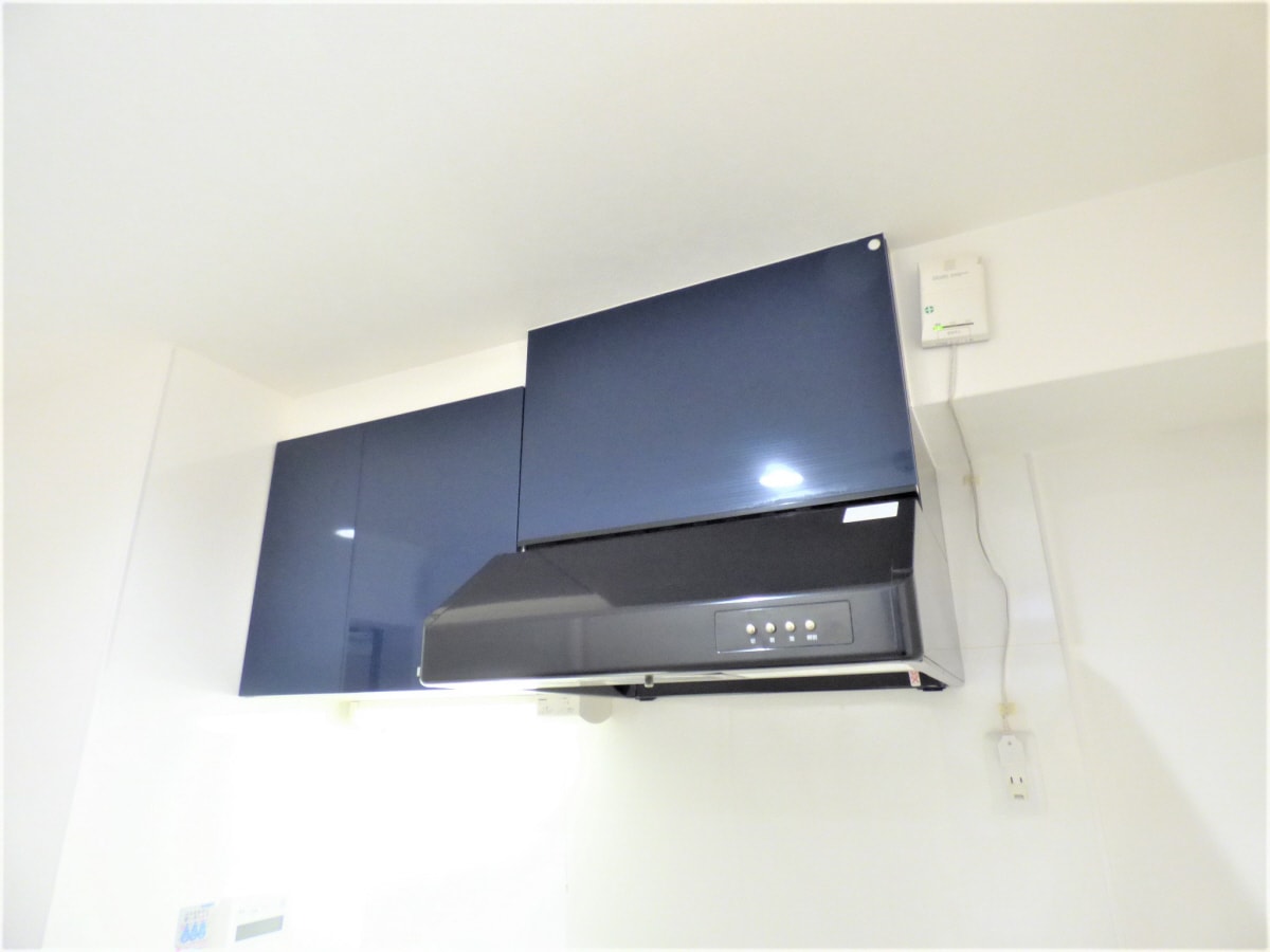 レンジフード＆キッチン収納 ヴィラ月見山