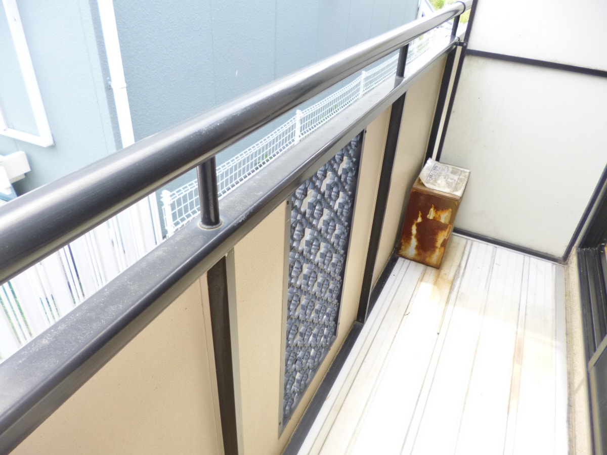南東向きバルコニーで日当たり良好 メゾンドアヴニール名谷