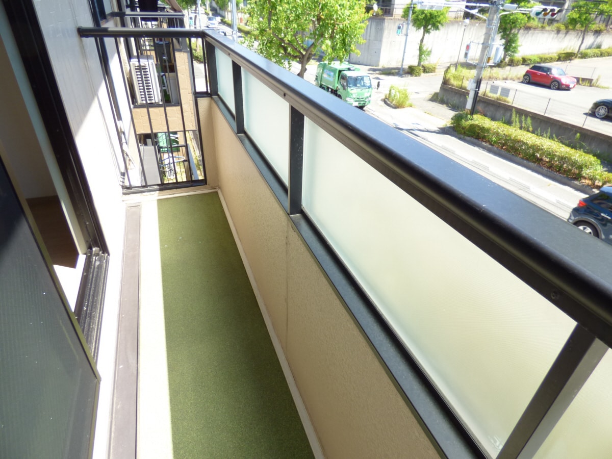 明るいバルコニー ピボットハイムＢ