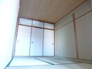 明るい和室 高倉山ハイツ