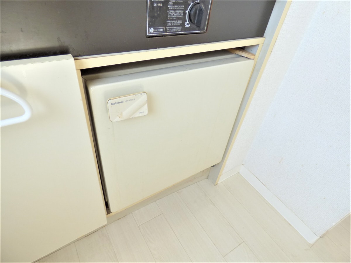 冷蔵庫付 ＢＡＫＥＲ７７