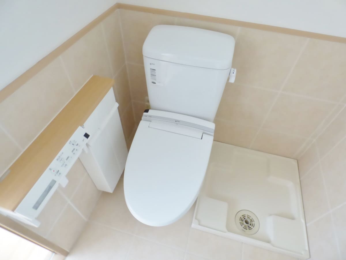 ウォシュレット付トイレ 三國ビル