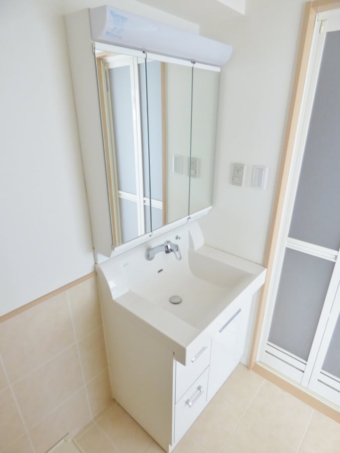 シャンプードレッサー 三國ビル