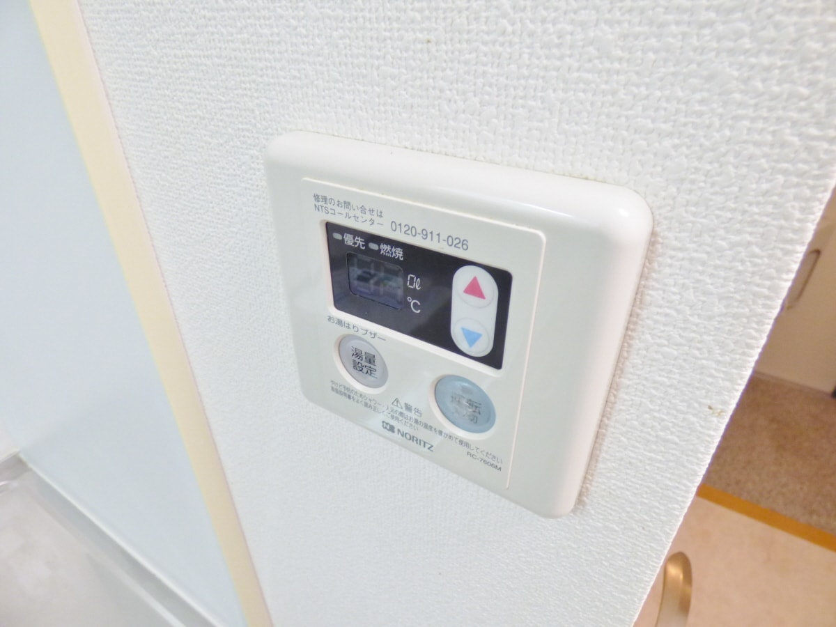 給湯器リモコン クレアドル須磨