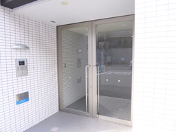 安心のオートロック完備