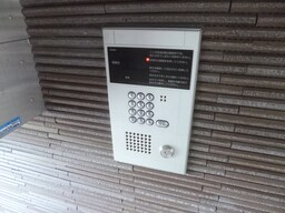 安心のオートロック完備