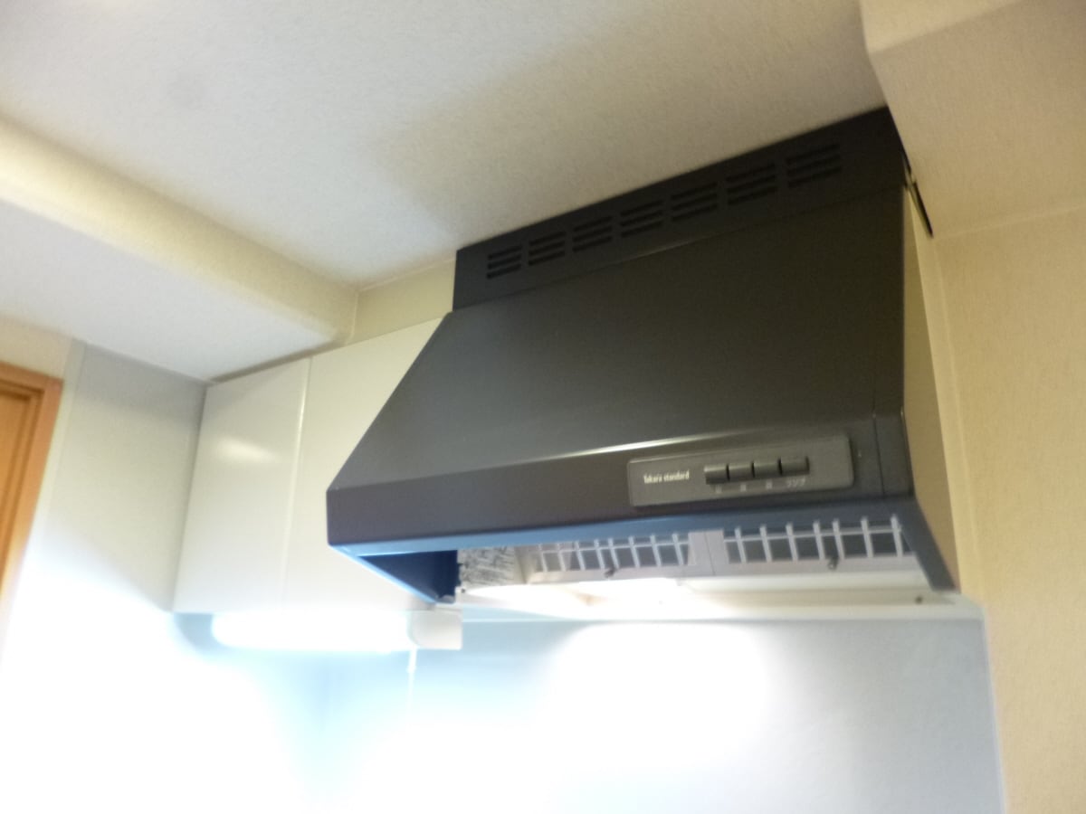 レンジフード＆キッチン収納 メゾン・ド・ヴィレ須磨潮見坂