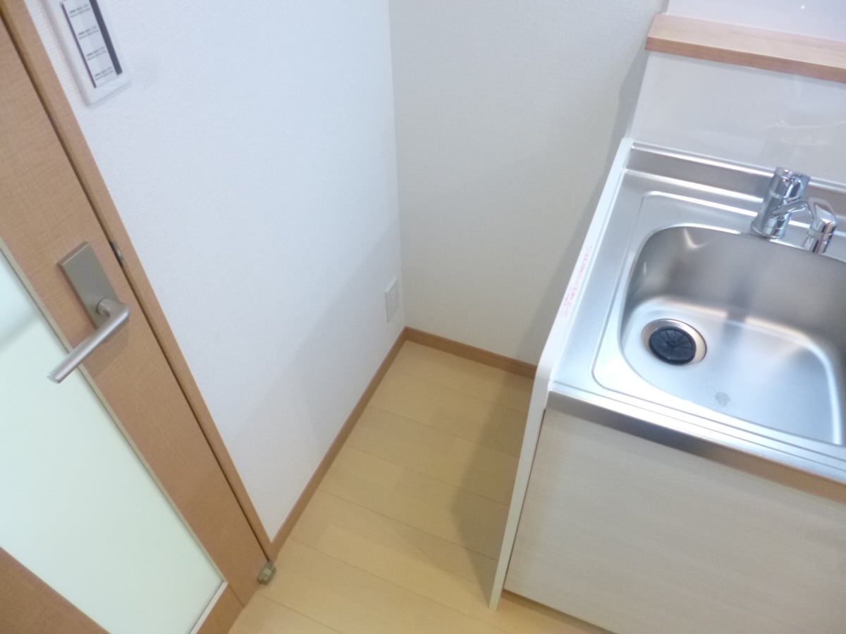 冷蔵庫置場 ワコーレヴィアーノ須磨関守