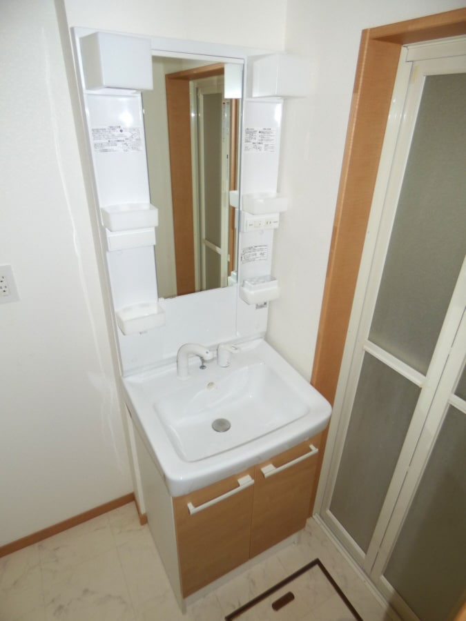 シャンプードレッサーで毎日朝シャン ワコーレヴィアーノ須磨関守