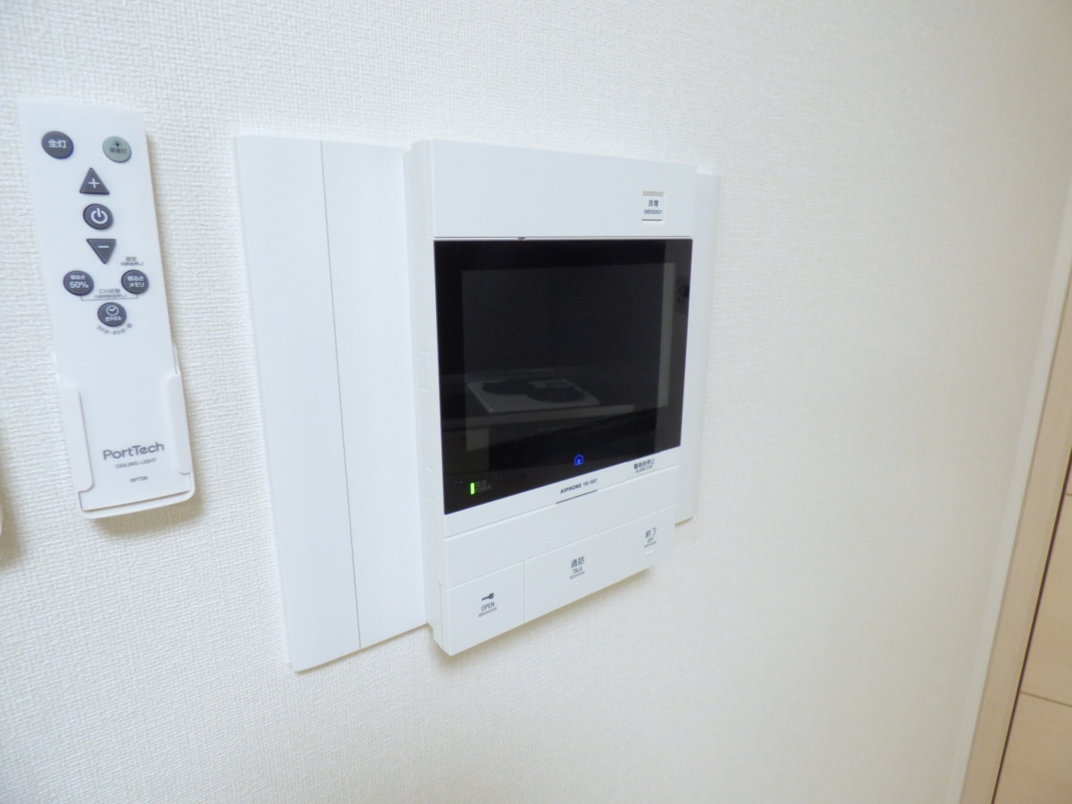 オートロック連動ＴＶモニターホン ルミエ月見山