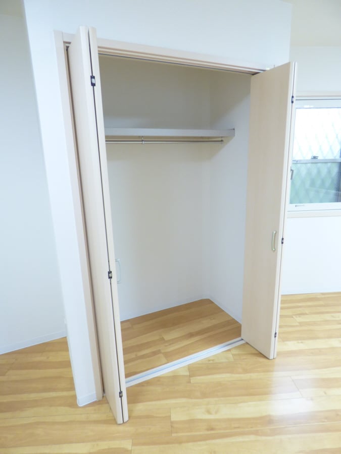 クローゼット ルミエ月見山