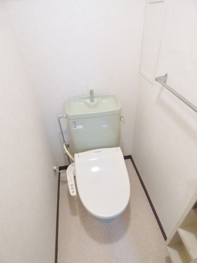 ウォシュレット付トイレ ファインパレス