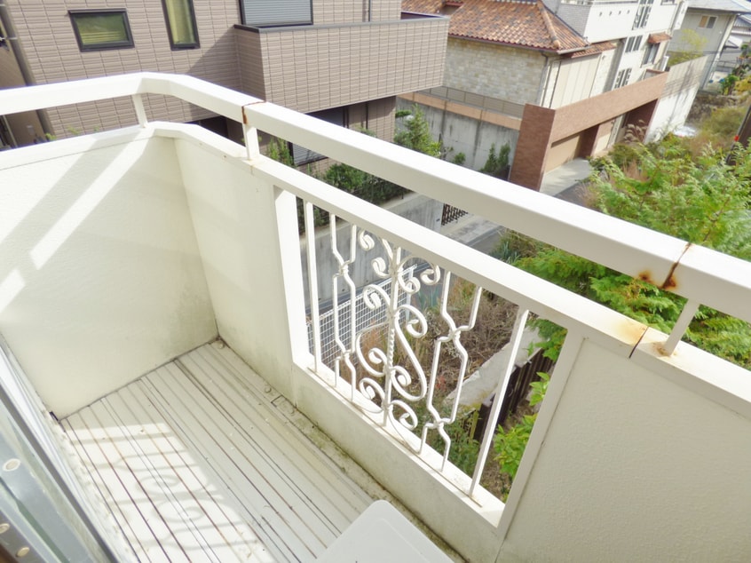 南向きバルコニーで日当たり良好 ハイツ潮見台