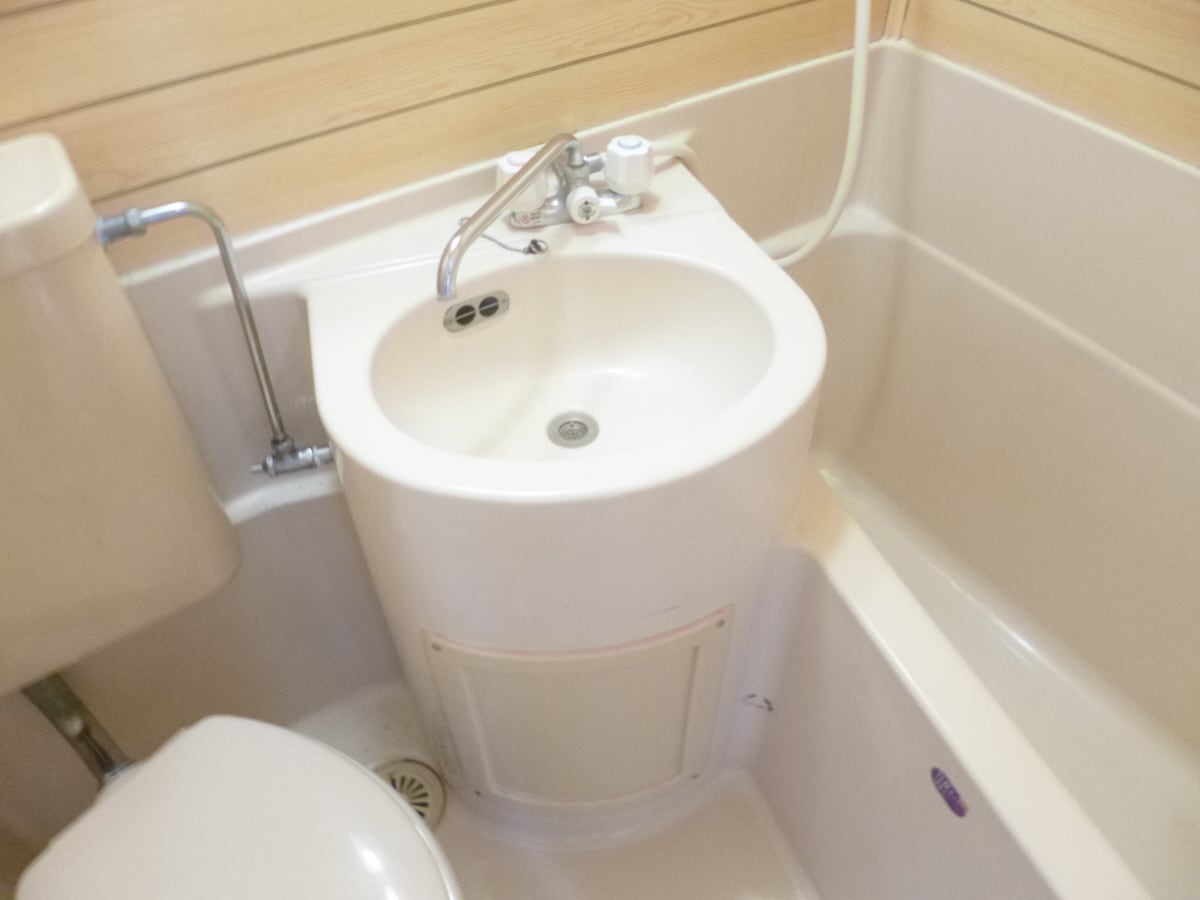 キレイな洗面台 ドミトリー板宿