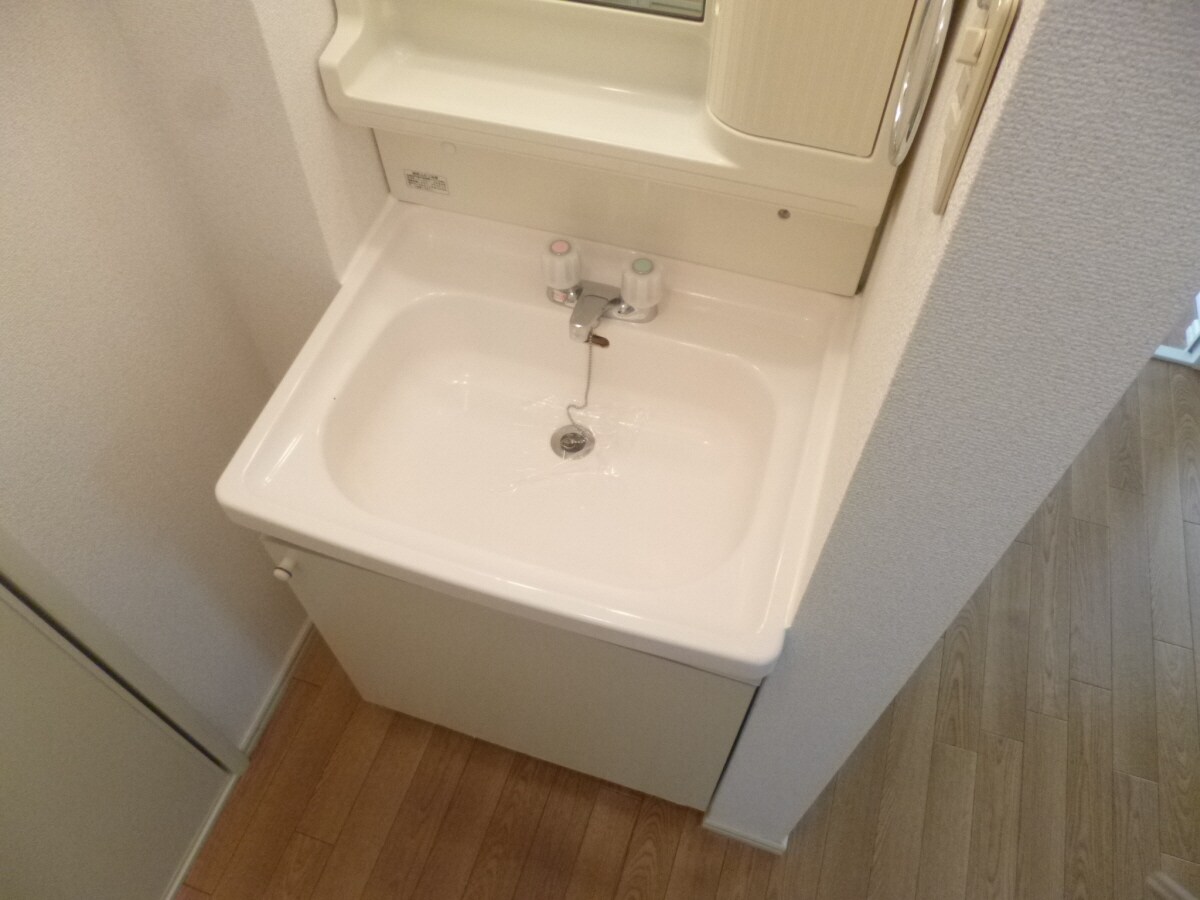 キレイな洗面台 ヴィラ若木