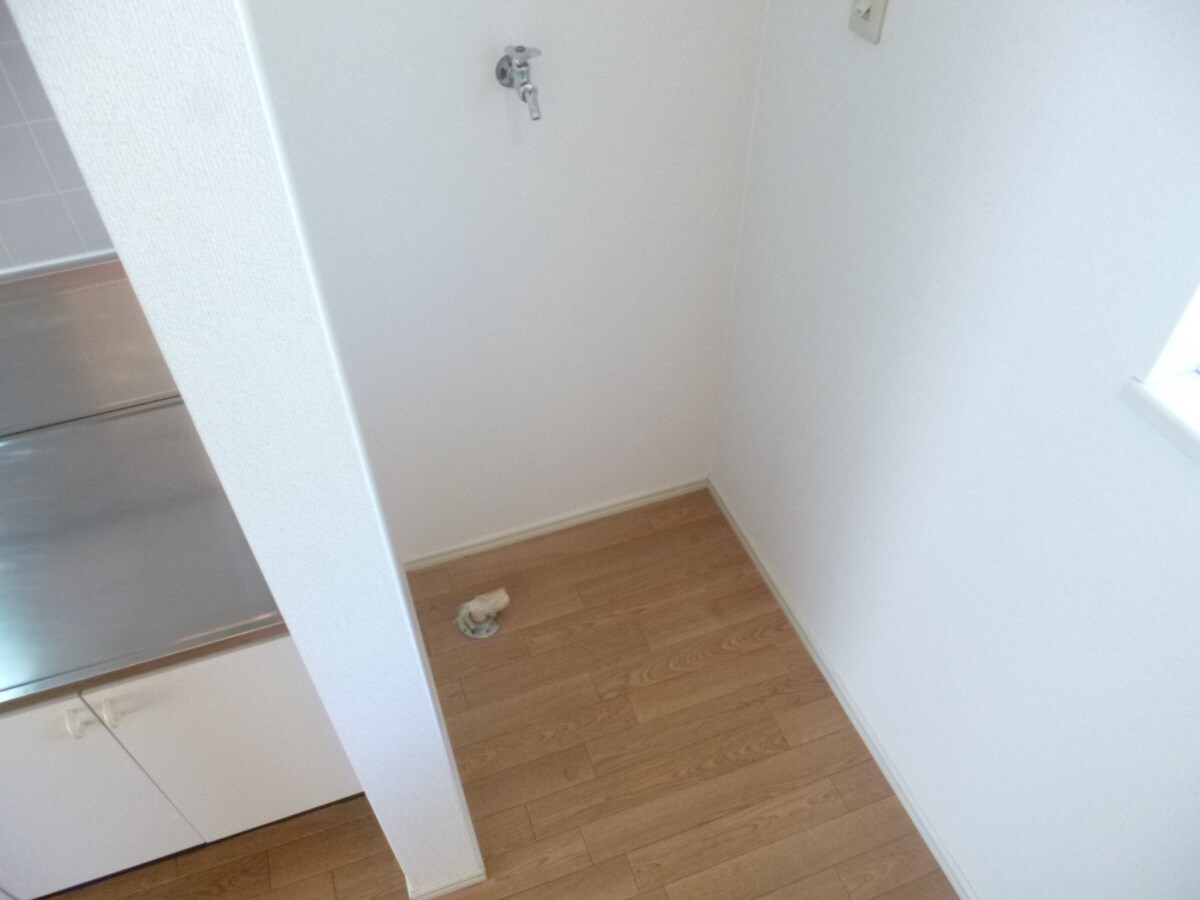 室内洗濯機置場 ヴィラ若木