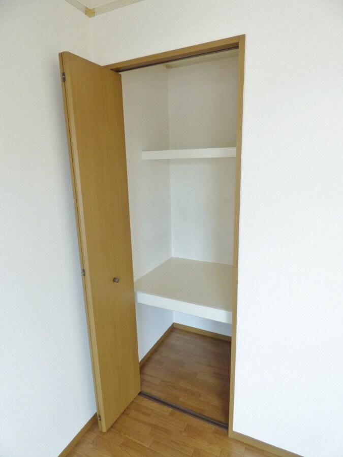 クローゼット 月見山サンハイム