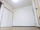 キレイなフローリング ドミトリー板宿