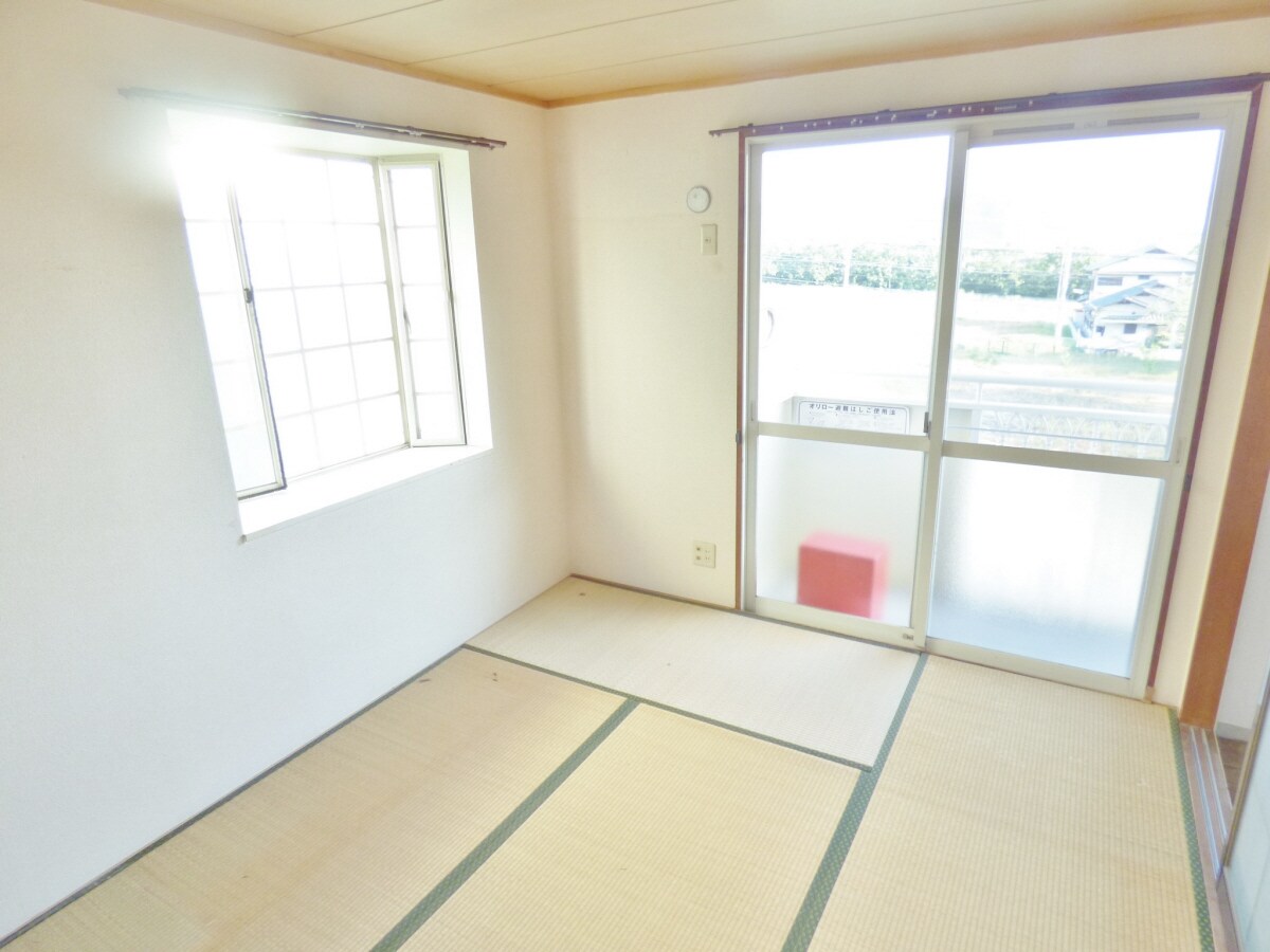 明るい和室 クレール白川