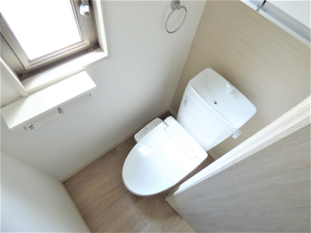 ウォシュレット付トイレ エヌエムキャラントドゥ