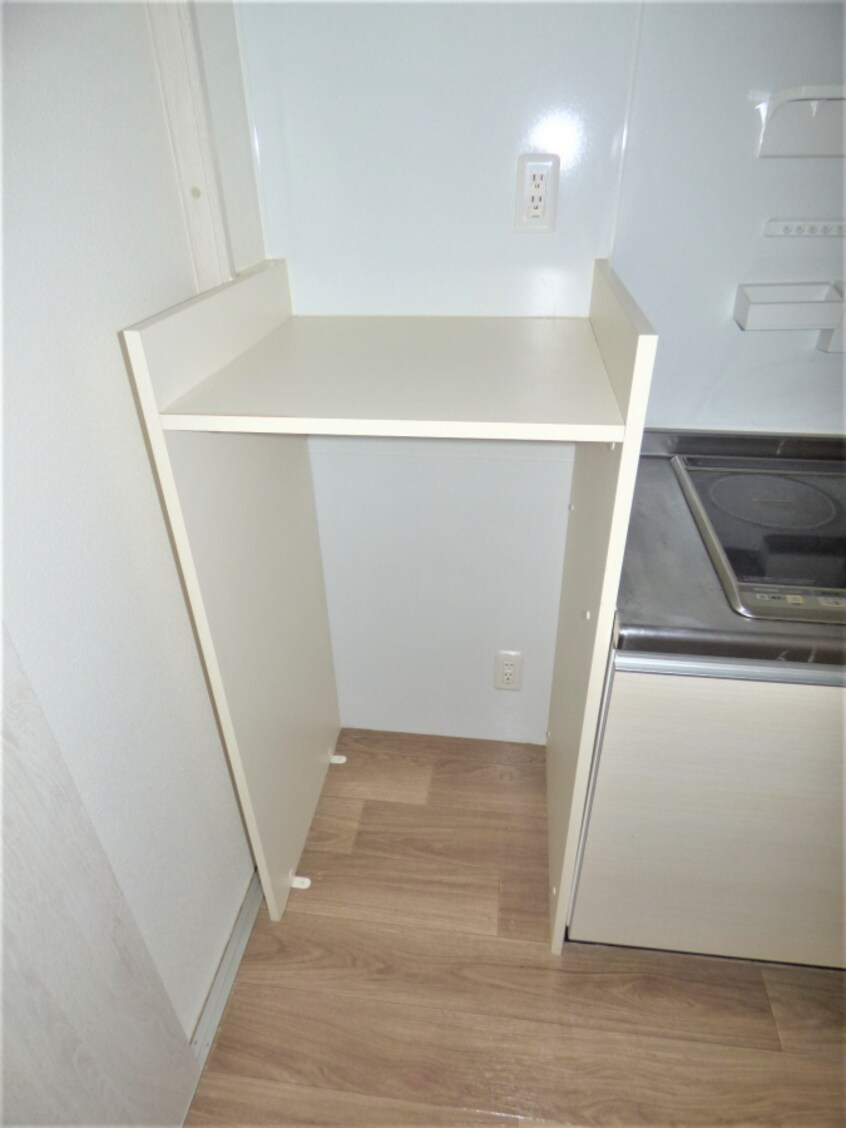 冷蔵庫置場 エヌエムキャラントドゥ