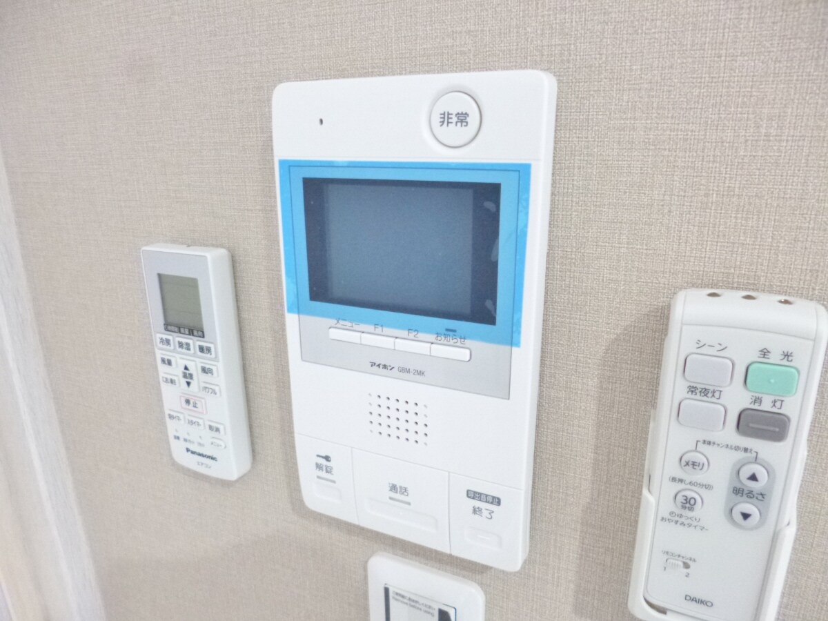 オートロック連動ＴＶモニターホン エヌエムキャラントドゥ