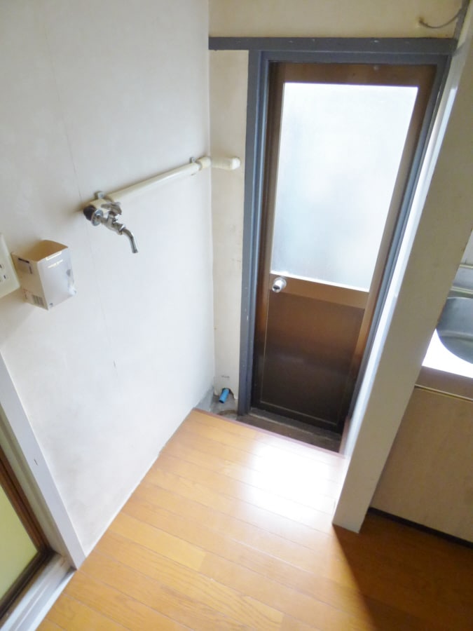 勝手口 二葉町９丁目アパート