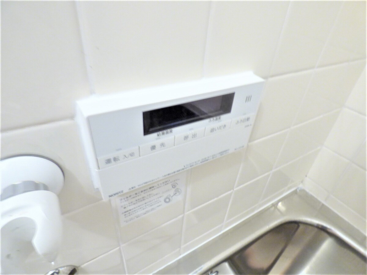 浴室リモコン 離宮前町１丁目貸家
