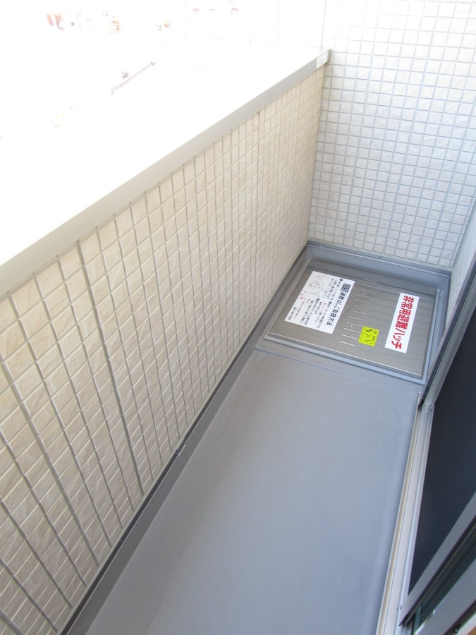 南西向きバルコニーで日当たり良好 ラ・メゾンアンソレイエ板宿