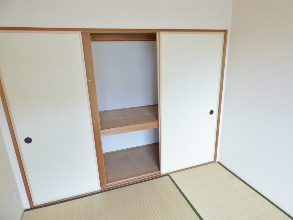 押入 ガーデン・スマＢ棟