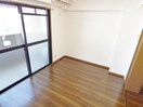 明るい洋室６帖 ルナドーム