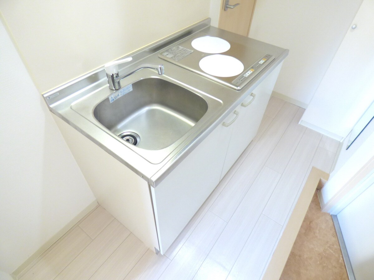 ２口ＩＨキッチン ＡＵＲＡ　ＳＵＭＡ