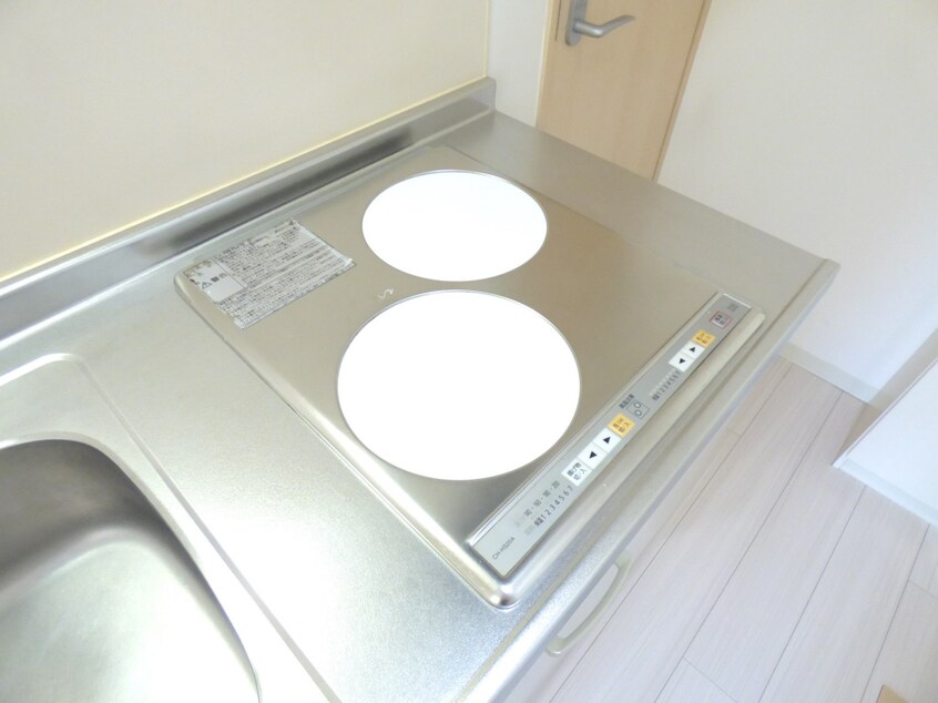 ２口ＩＨコンロ ＡＵＲＡ　ＳＵＭＡ
