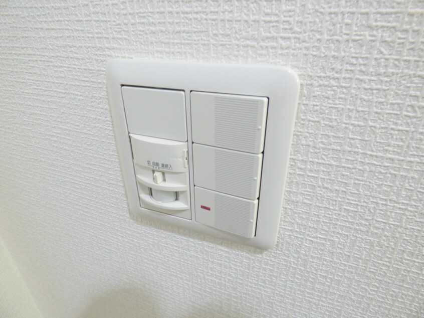 人感センサーライト ＡＵＲＡ　ＳＵＭＡ