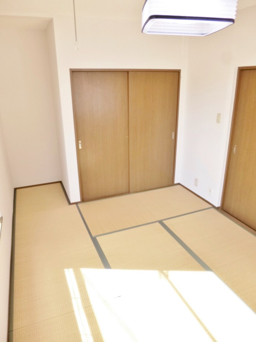 落ち着きのある和室 ＴハイツⅠ