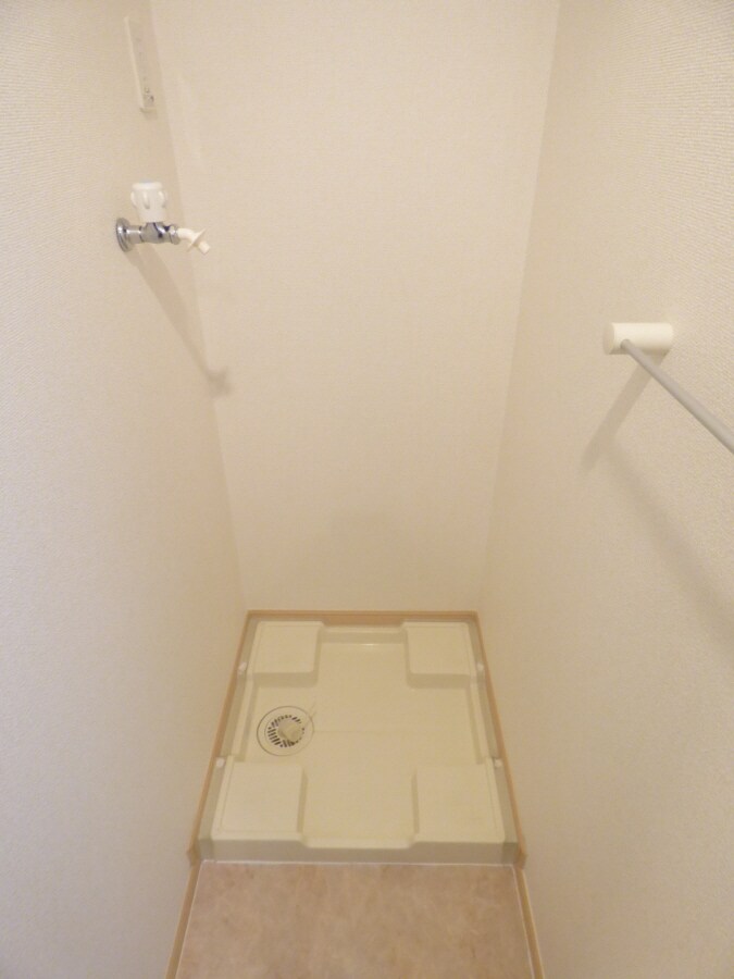 室内洗濯機置場 エトワール衣掛